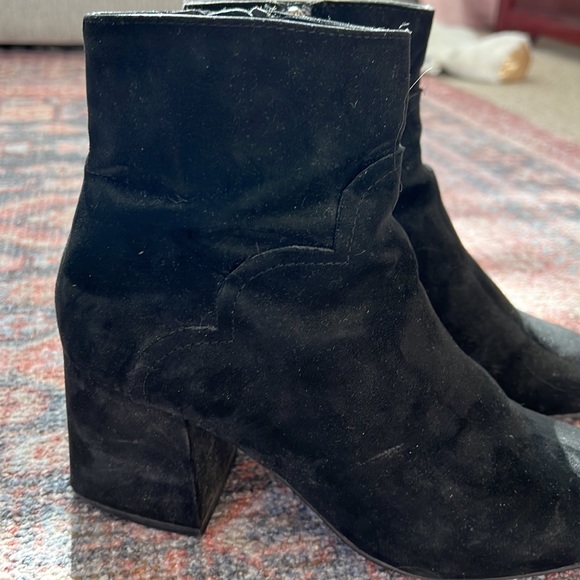 Zara Black Booties - Picture 2 of 5